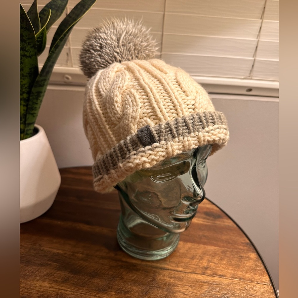 Arc’teryx Chunky Cozy Knit Beanie with Pom Pom